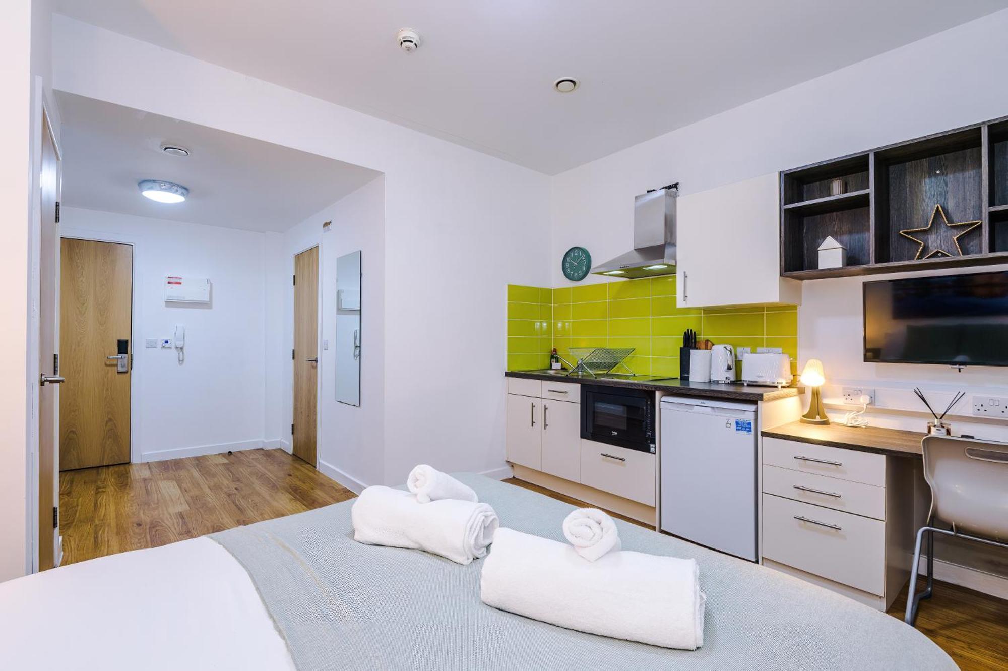 Stanley Court Simple Apartment